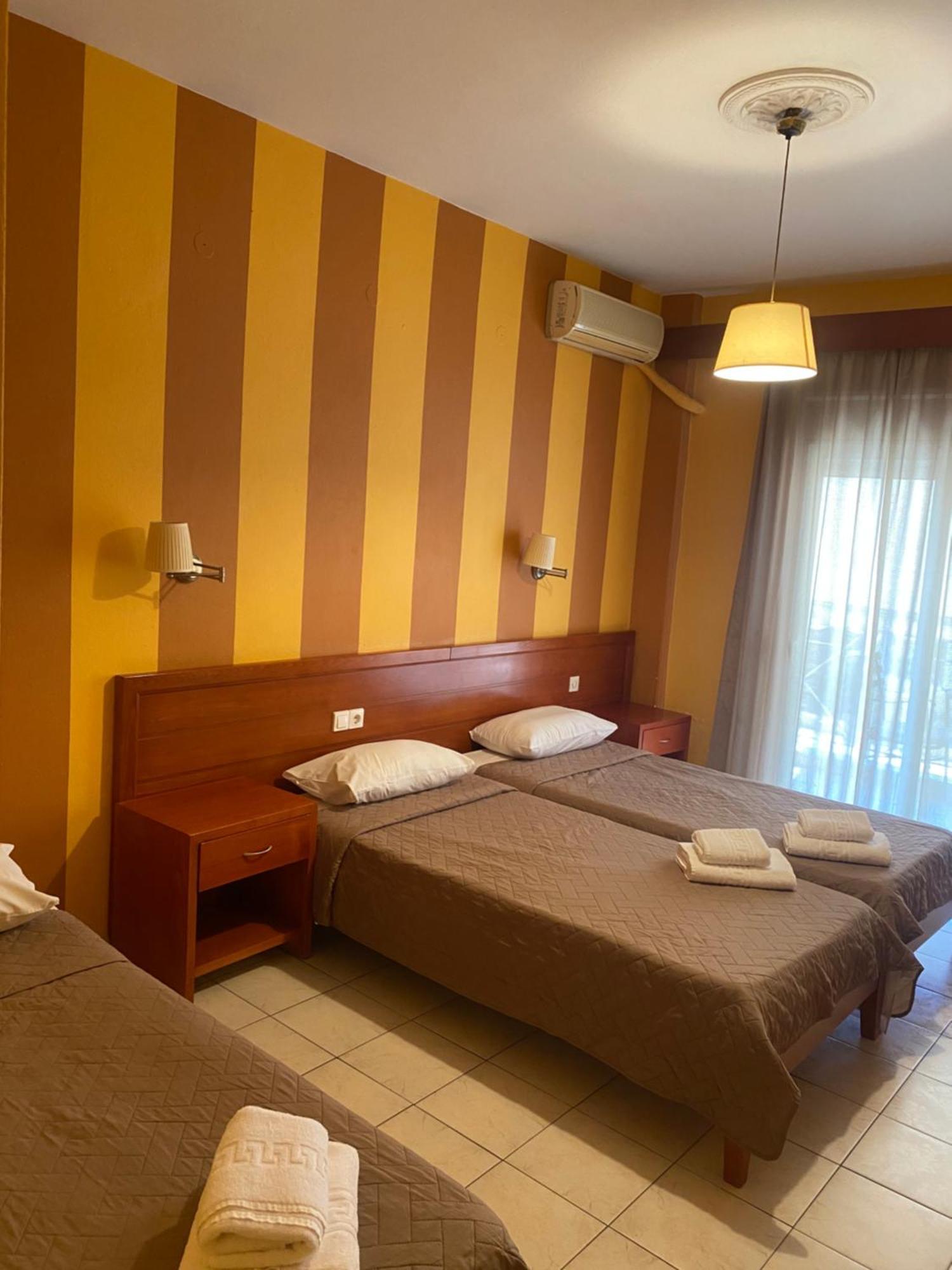 Hotel Kalloni Volos Bagian luar foto