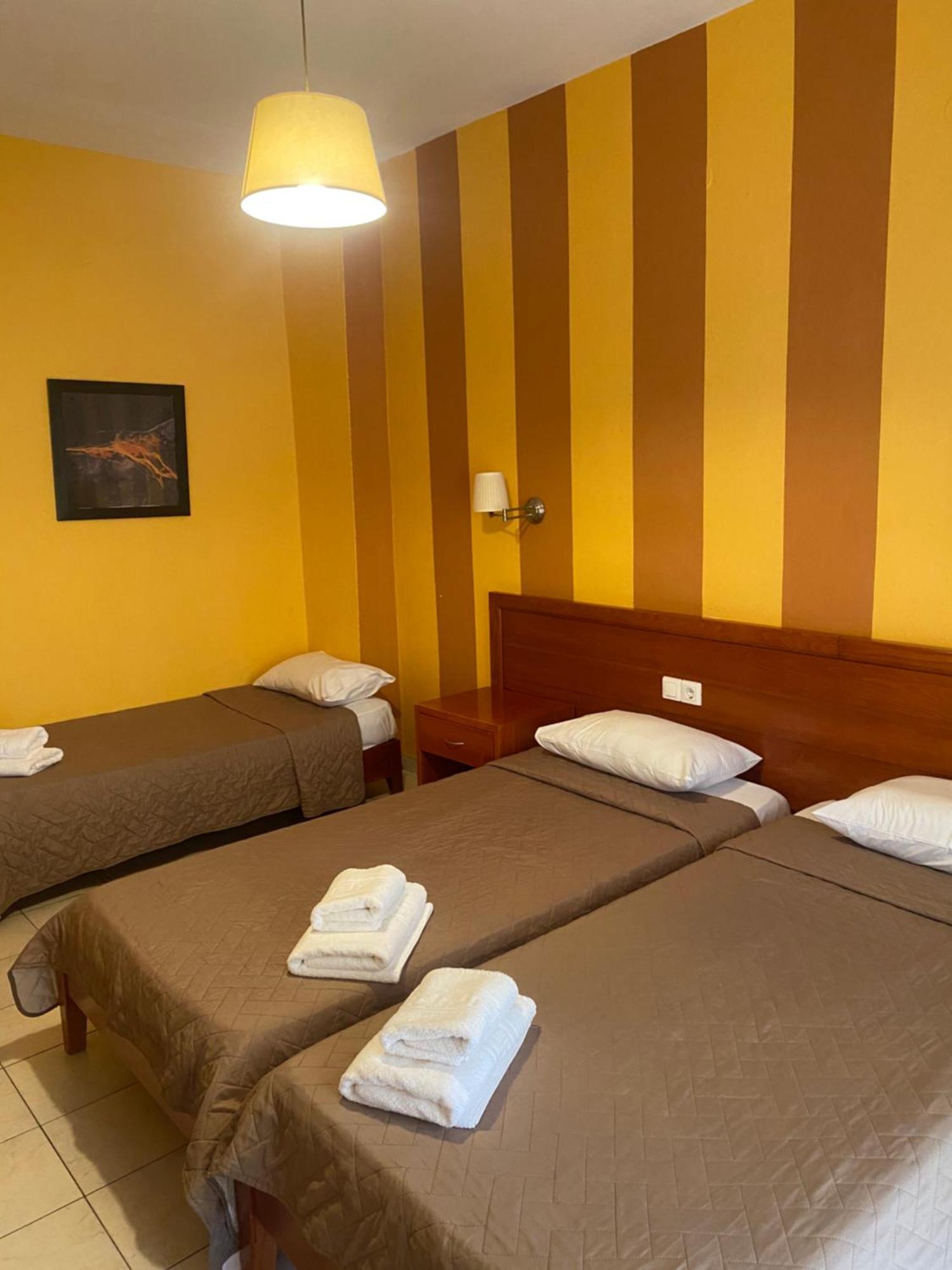 Hotel Kalloni Volos Bagian luar foto