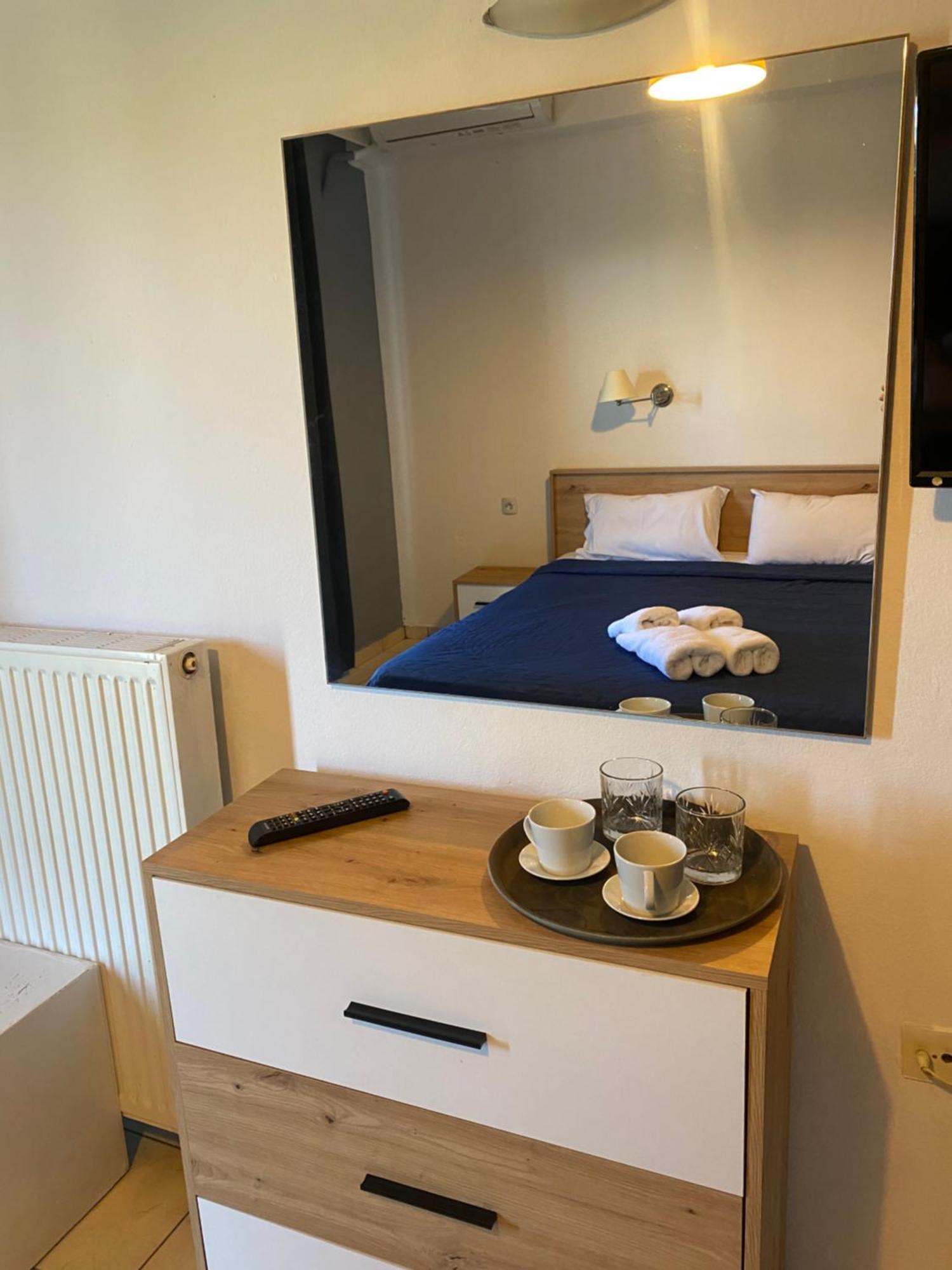 Hotel Kalloni Volos Bagian luar foto
