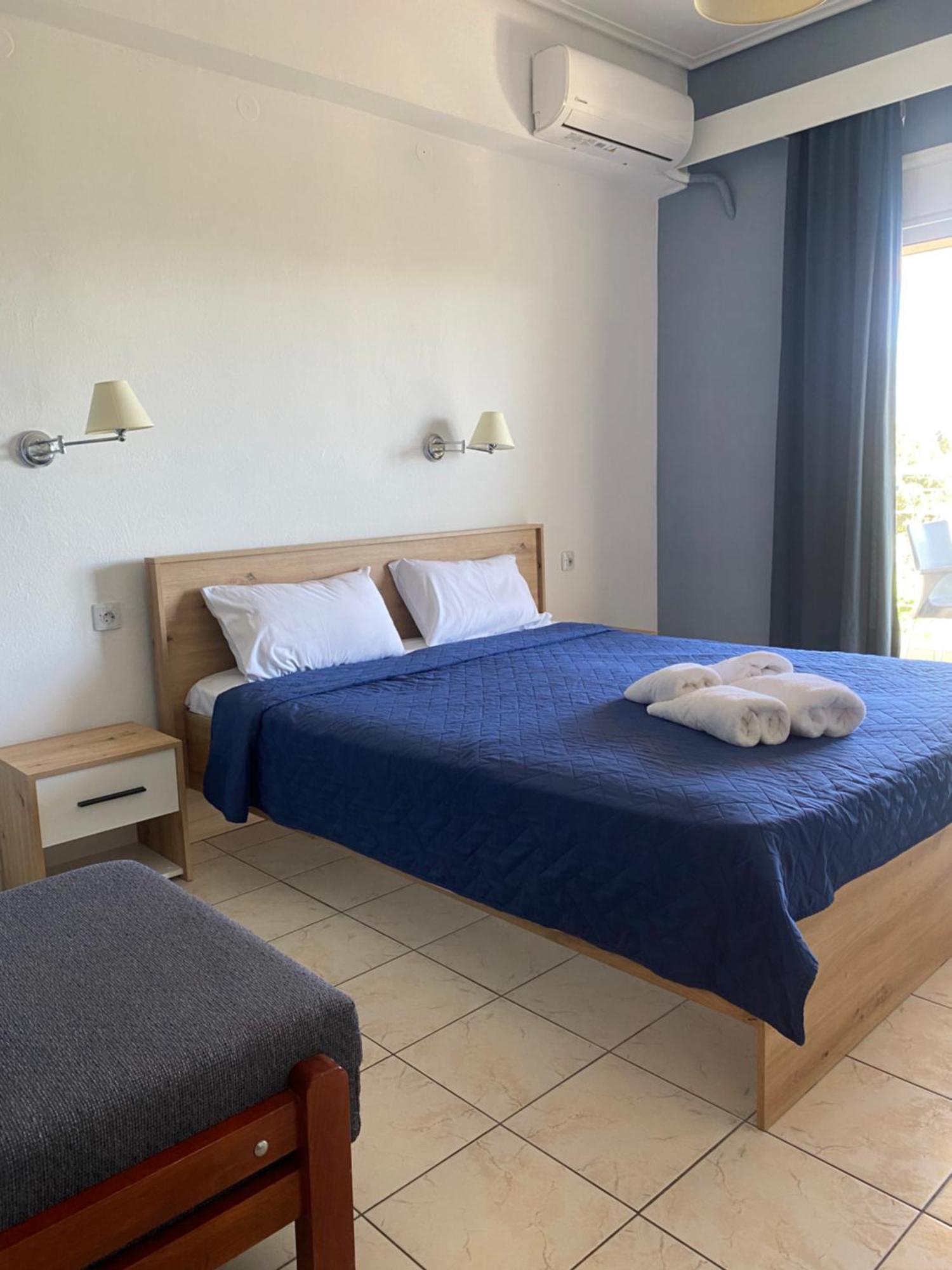 Hotel Kalloni Volos Bagian luar foto