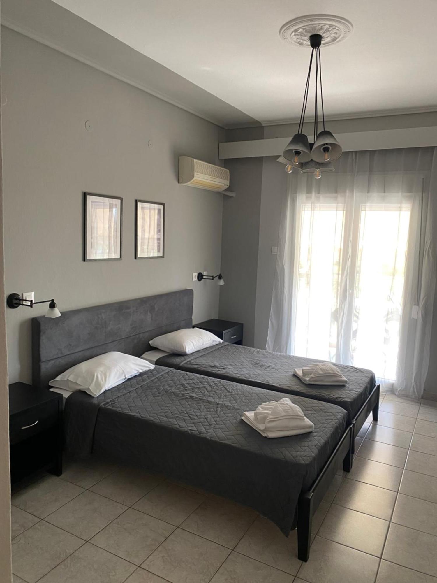 Hotel Kalloni Volos Bagian luar foto