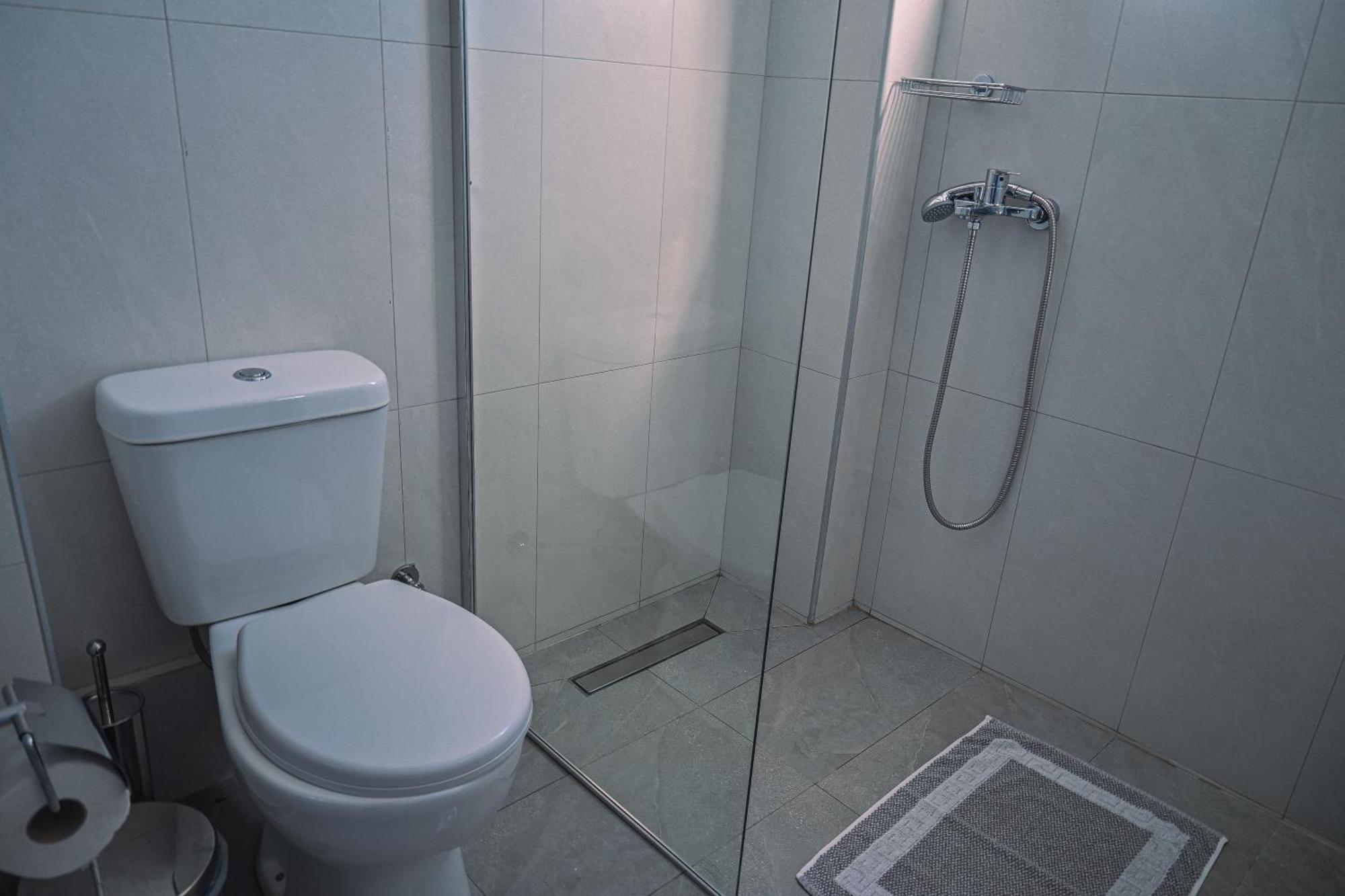 Hotel Kalloni Volos Bagian luar foto