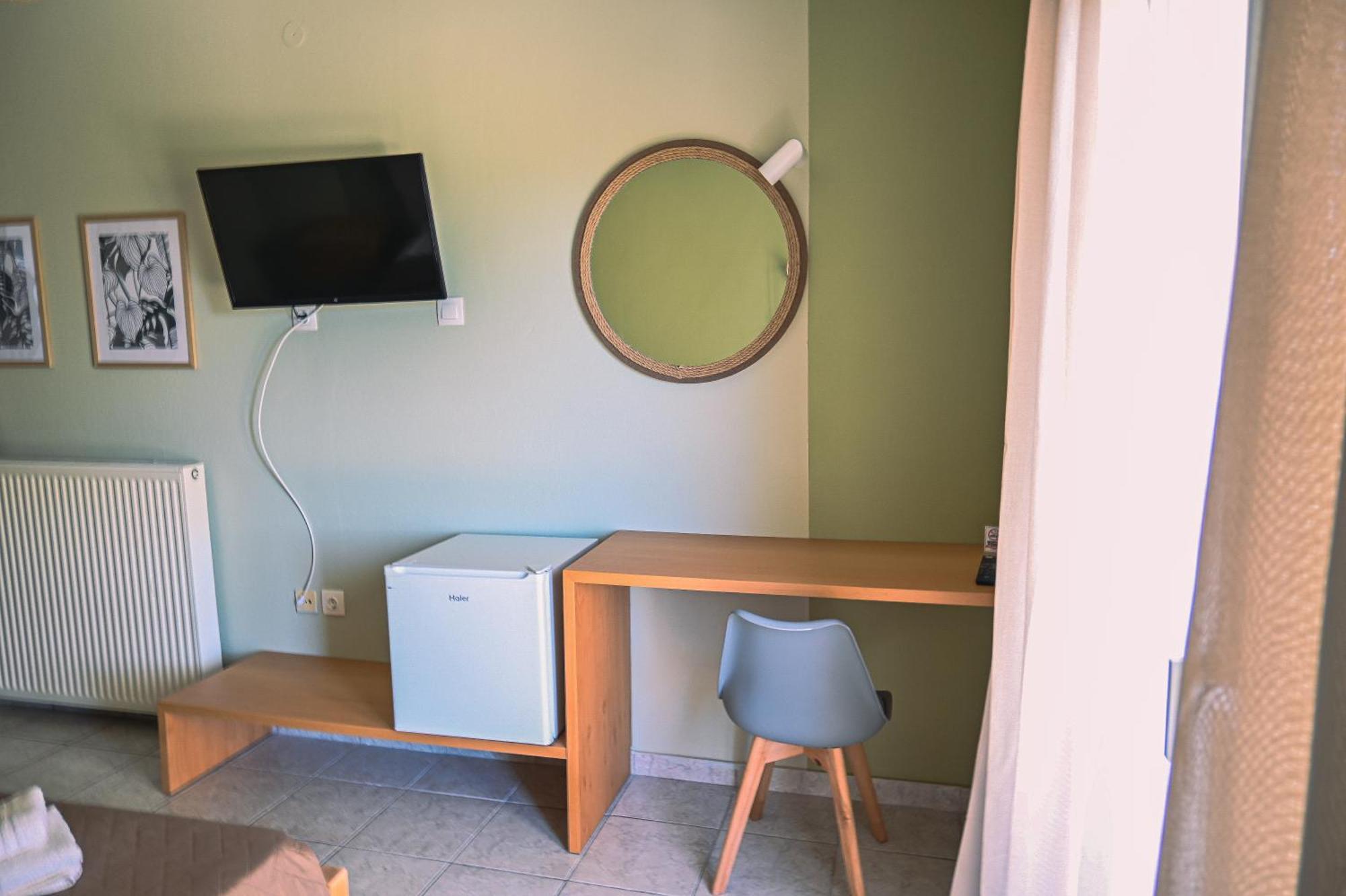 Hotel Kalloni Volos Bagian luar foto