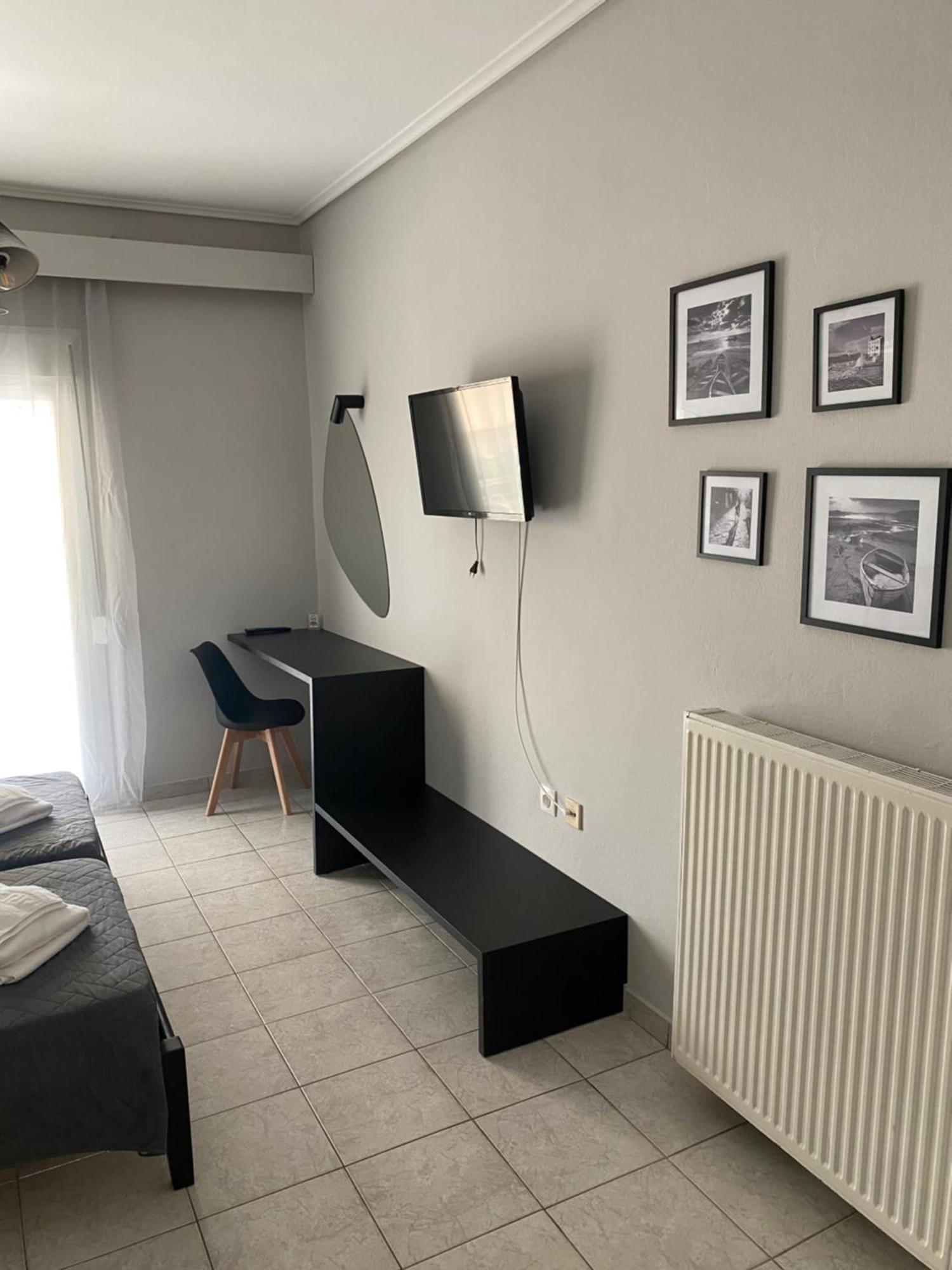 Hotel Kalloni Volos Bagian luar foto