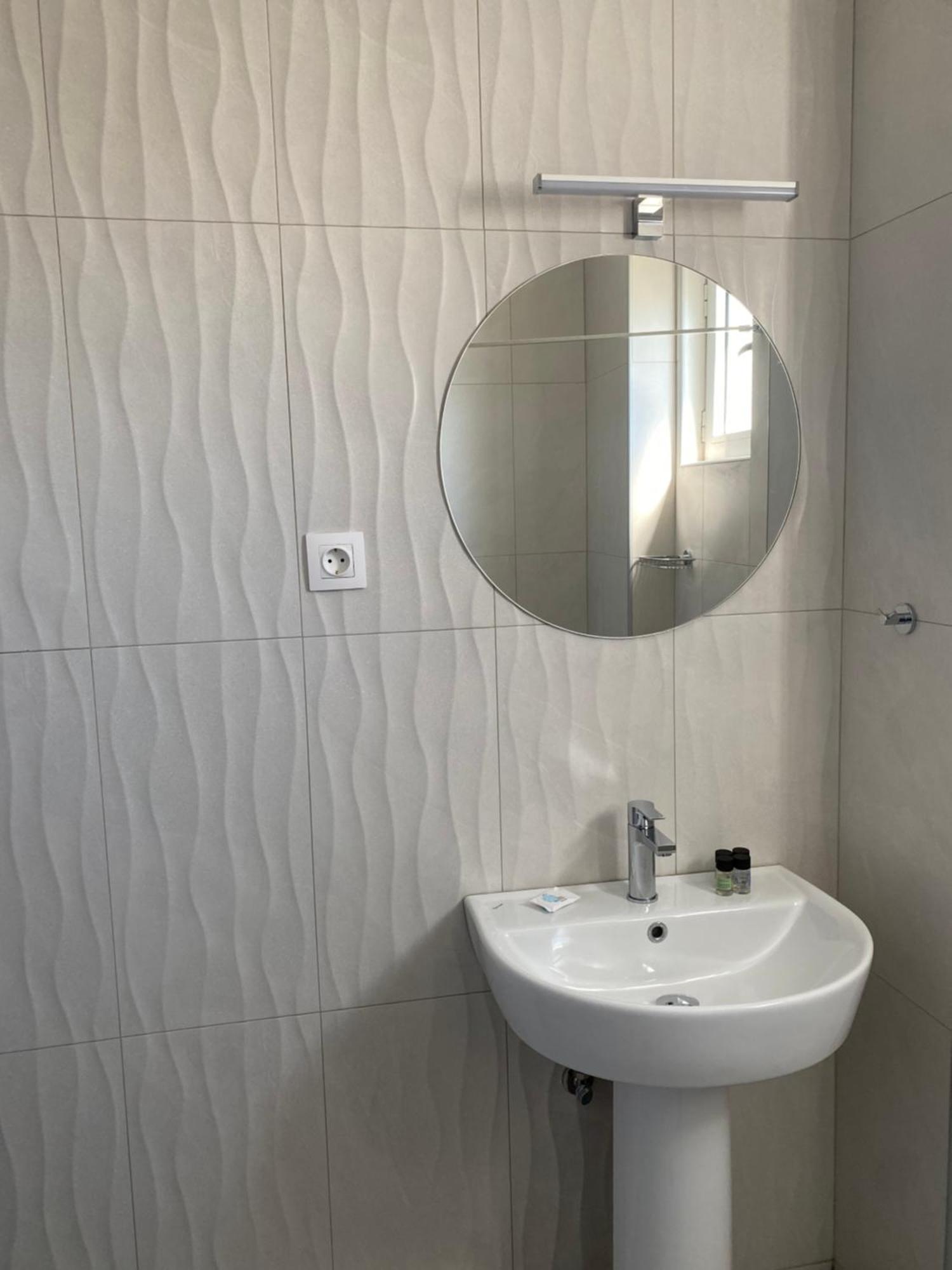 Hotel Kalloni Volos Bagian luar foto