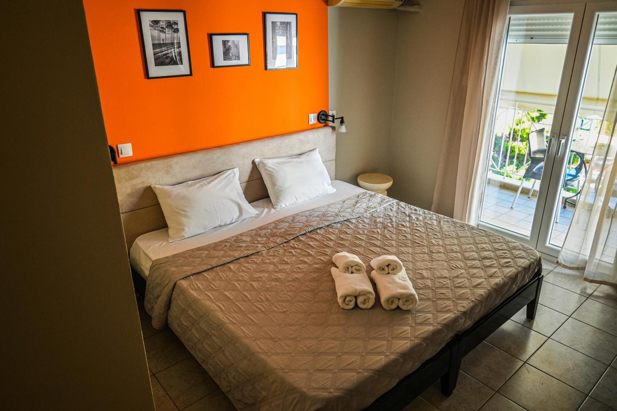 Hotel Kalloni Volos Bagian luar foto